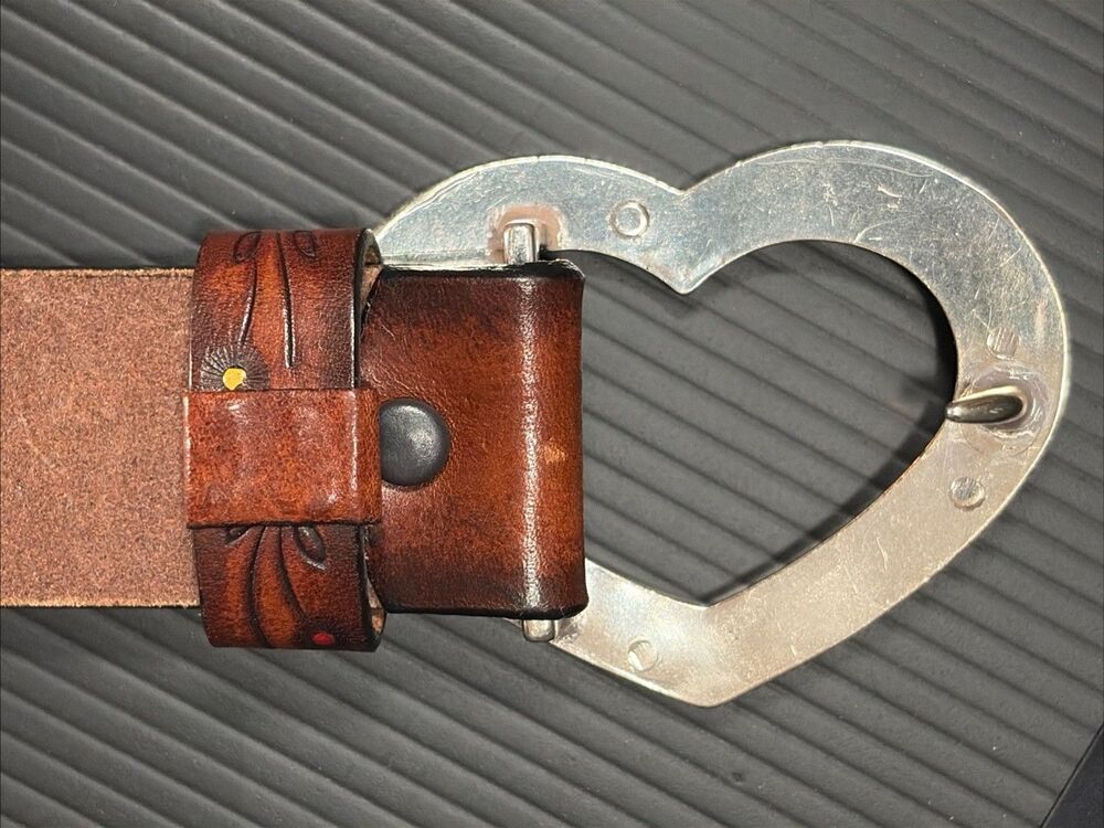 Brighton Leather Belt Womens Small 28 Brown Embossed Flower Heart Buckle Western - Picture 10 of 16